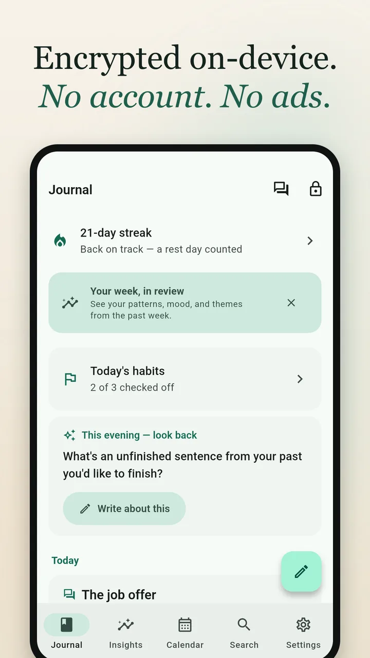 Home: a 21-day streak, a weekly review card, today's habits and a daily prompt.